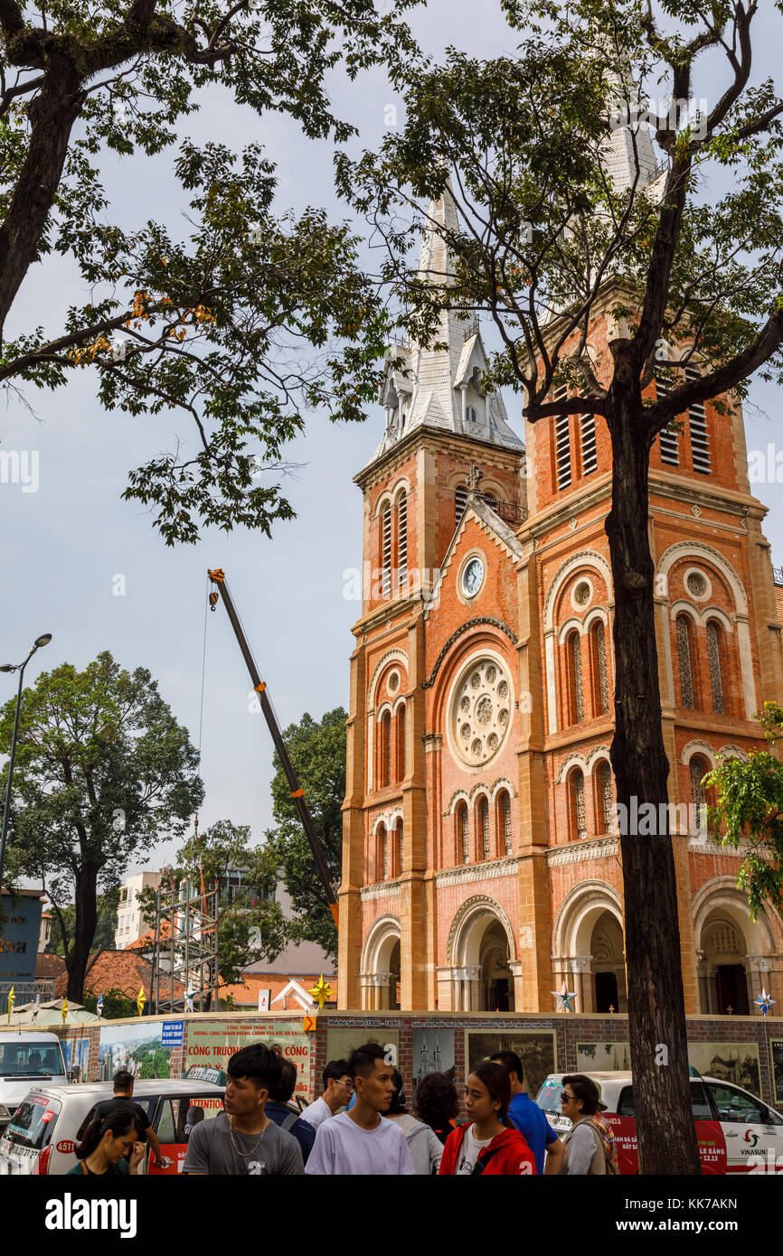 Neoromanischen Kathedrale Notre-Dame Basilika von Saigon, Downtown District 1 Dong Khoi Gegend, Ho Chi Minh City (Saigon), Vietnam, Südostasien Stockfoto