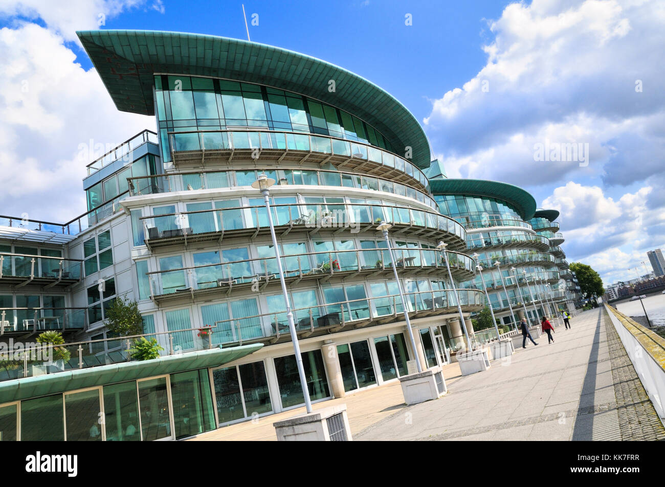 Riverside Apartments auf der Thames Path im Hermitage Wharf, Wapping