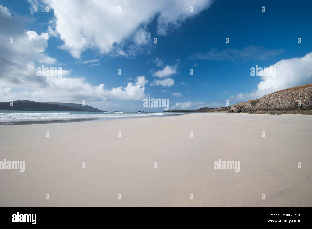 Balnakeil Beach ist eine große, breite und spektakulären sauberen Strand im Norden von Schottland. nach Westen bietet sicheres Baden und hat spektakuläre Sonnenuntergänge Stockfoto