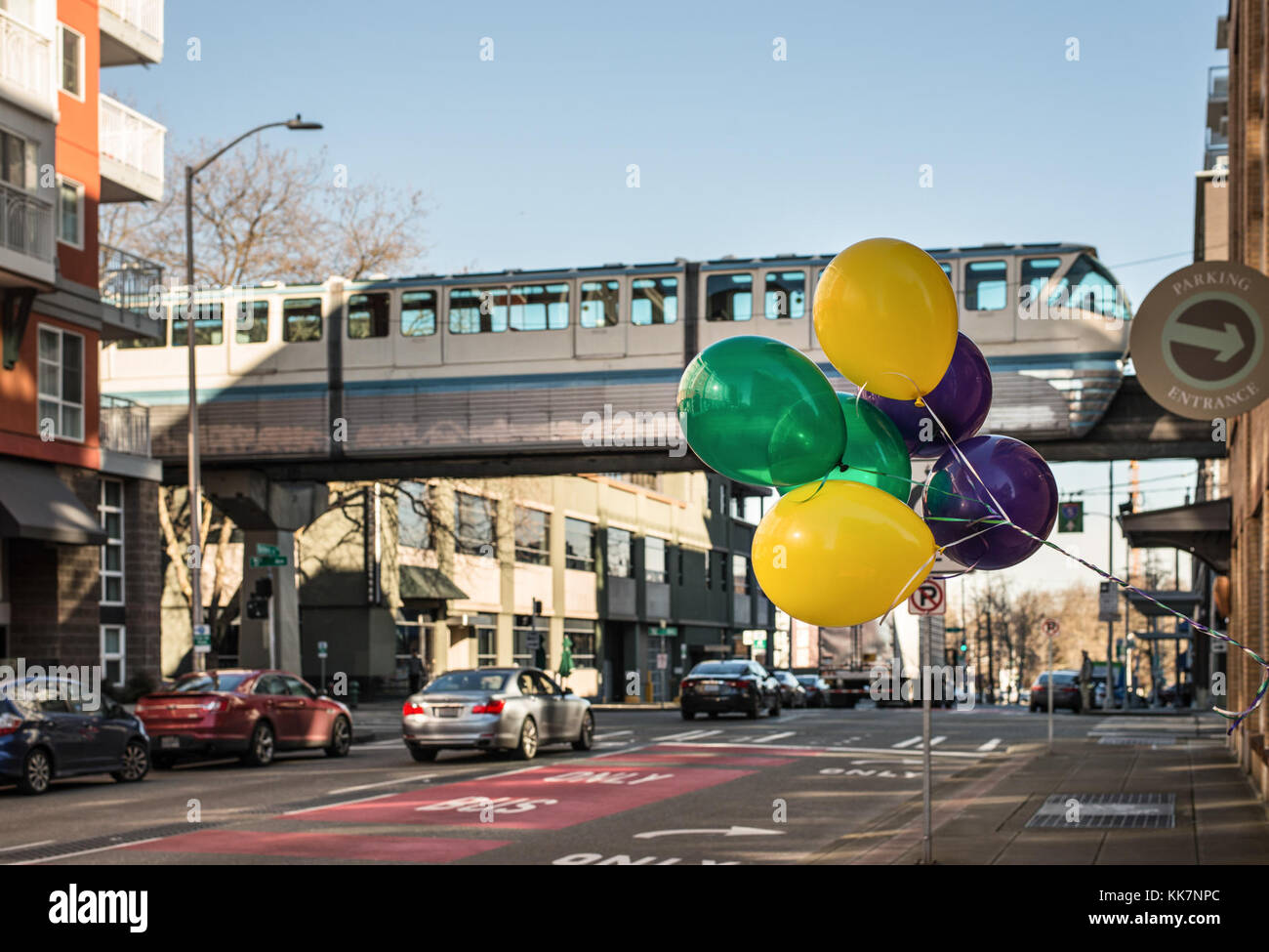 Ab Ende August 2016 bei Bertha unter First Avenue und Union Street, #BalloonsOverBertha ist ein weiterer Weg, Fortschritte bei der SR 99 Tunnel Projekt zu verfolgen. Wir haben dieses Bild Ende Januar 2017, als Bertha war unter dem Akku Straße und die Batterie Straße Tunnel zwischen 4. und 5. Avenue. Stockfoto