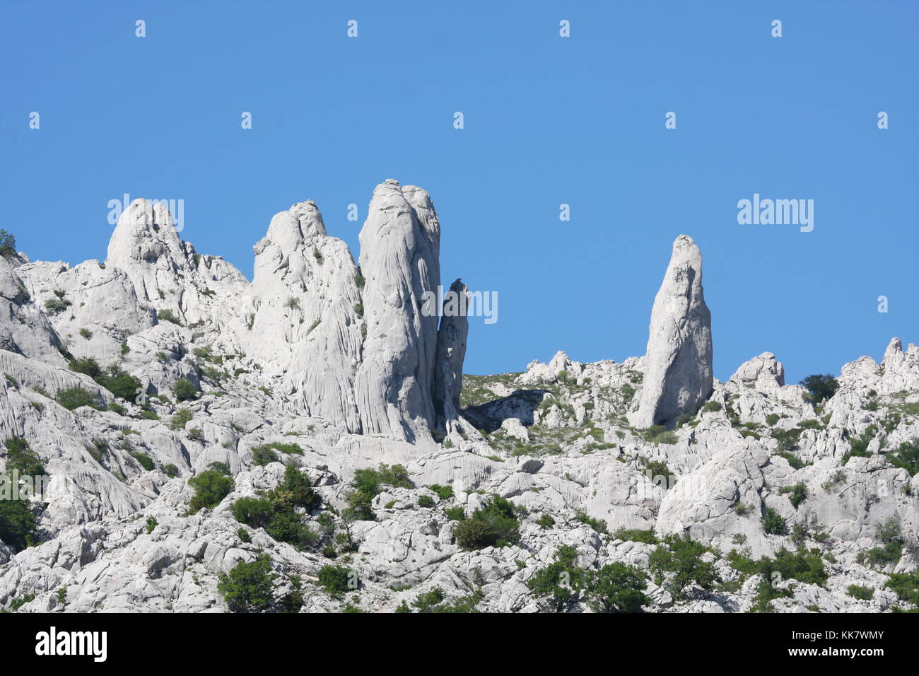 Felsen aus wie Ghost silhuettes am Tulove Grede in Kroatien Stockfoto