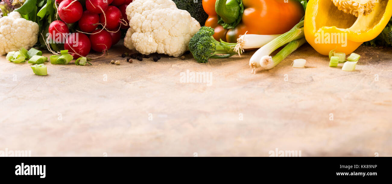 Frisches rohes Gemüse Stockfoto