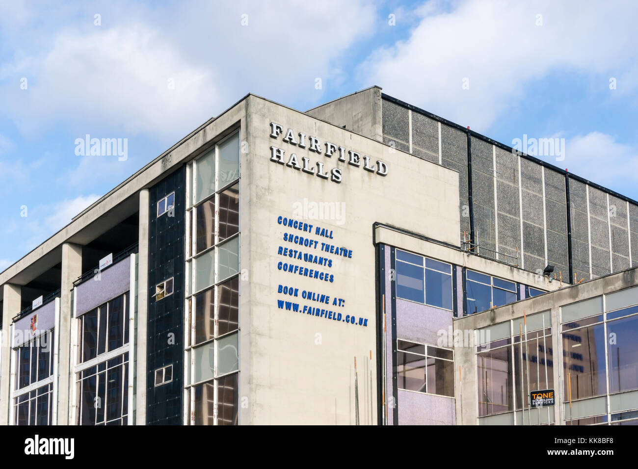 Die Fairfield Halls Arts Complex in Croydon, unterzieht sich einem £ 30 m Sanierung als Zentrum der kulturellen Viertel von Croydon. Stockfoto