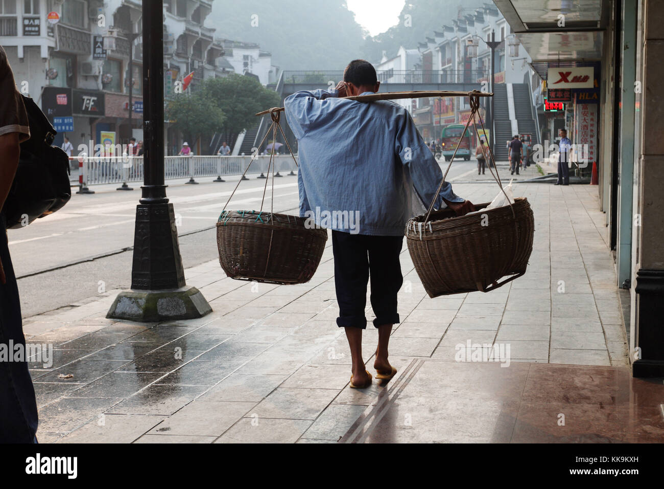 Hausierer in Yangshuo, China. Stockfoto