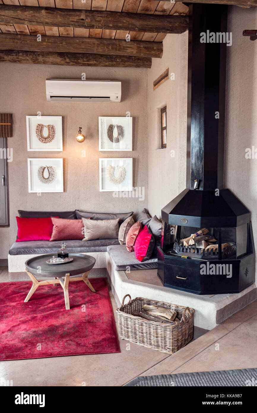 Innenraum der Honeymoon Suite auf Onguma The Fort, onguma Game Reserve, Namibia, Afrika Stockfoto