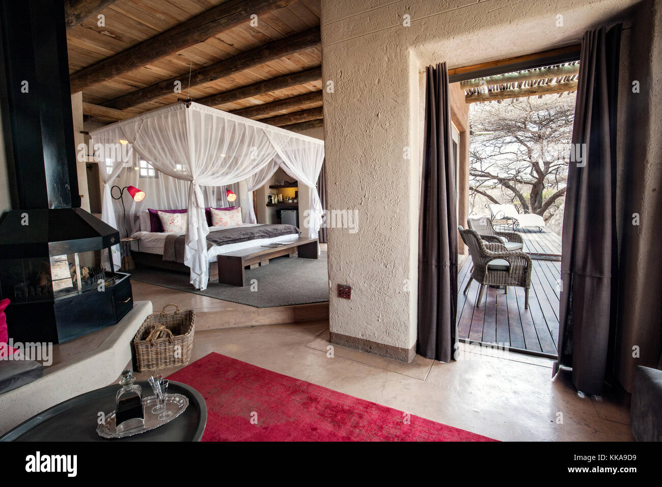 Innenraum der Honeymoon Suite auf Onguma The Fort, onguma Game Reserve, Namibia, Afrika Stockfoto