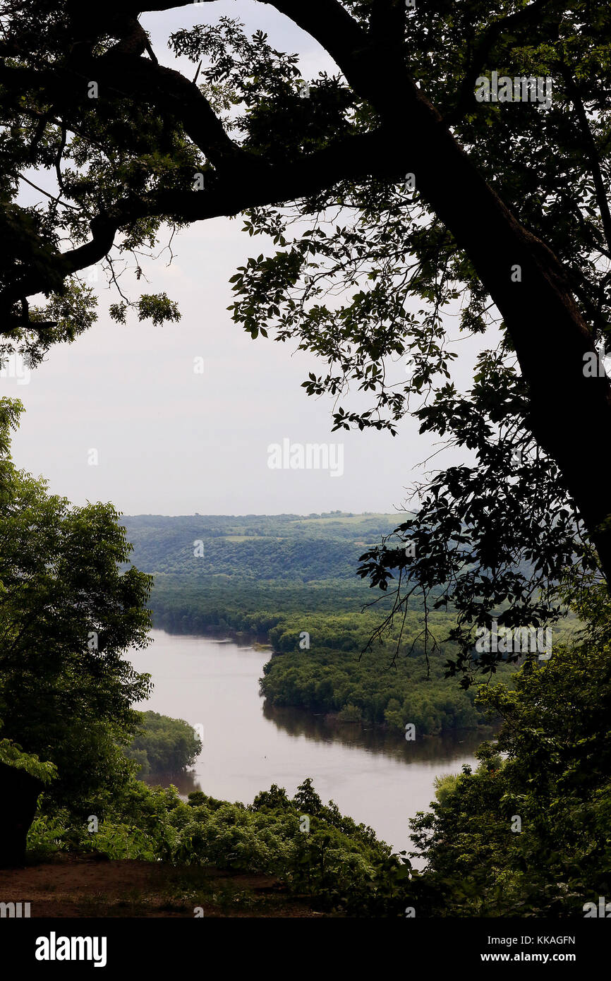 Bagley, Iowa, USA. Juni 2017. Von Green Bay über die Flüsse Fox und Wisconsin reisten die ersten Europäer in die Gegend ein, Pater Jacques Marquette und Louis Joliet. Sie haben den Zusammenfluss der Flüsse Wisconsin und Mississippi am 17. Juni 1673 aufgezeichnet. Quelle: Kevin E. Schmidt/Quad-City Times/ZUMA Wire/Alamy Live News Stockfoto