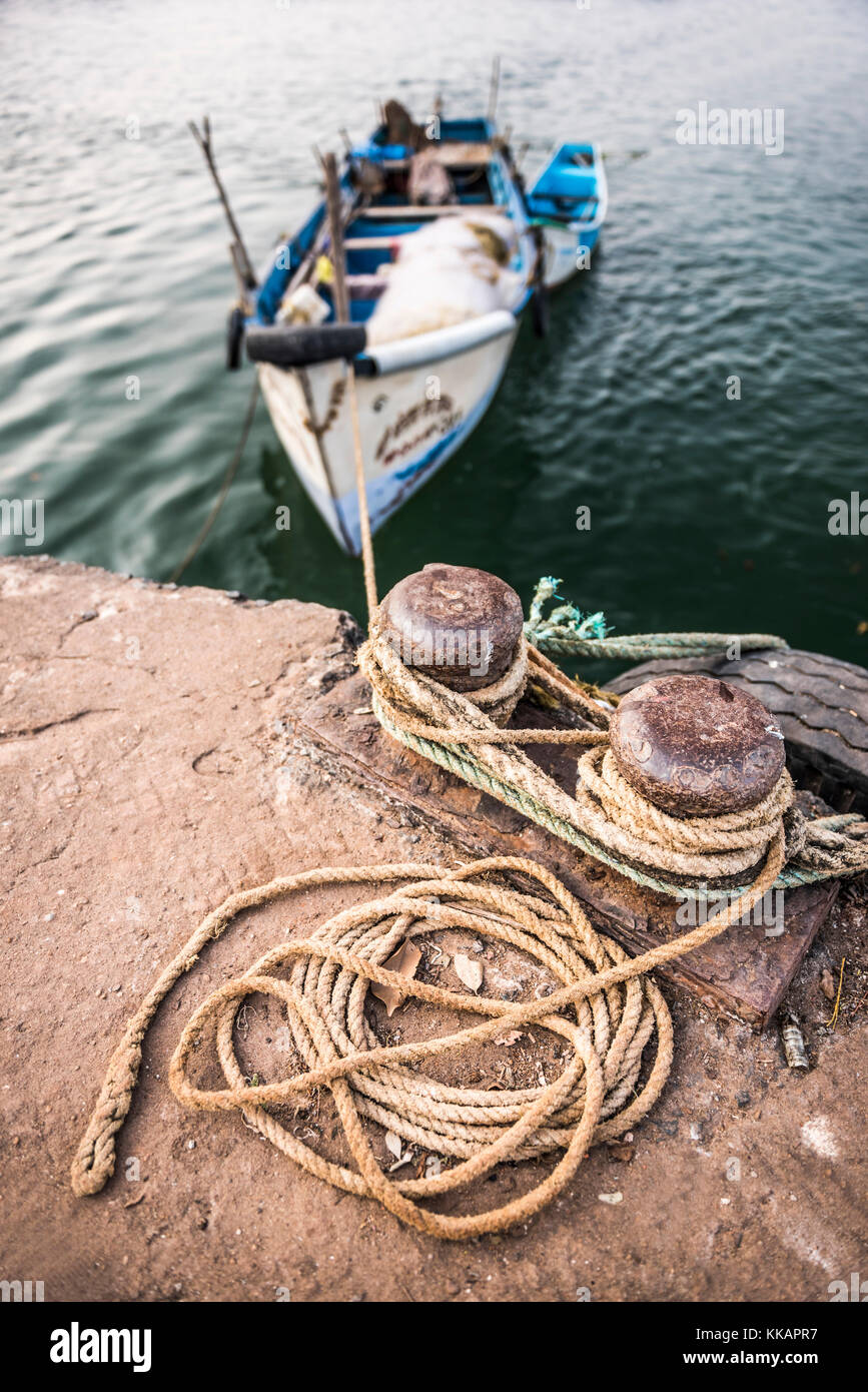 Fischerboote im Hafen an talpona Beach, South Goa, Indien, Asien Stockfoto
