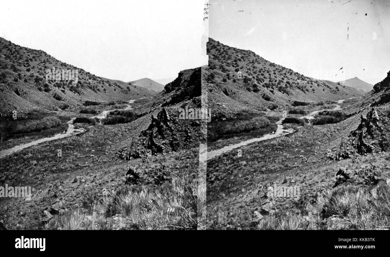 Stereograph der Pfad und die umliegende Landschaft am Devils Durchgang, Montana. Bild mit freundlicher Genehmigung durch USGS. 1871. Stockfoto