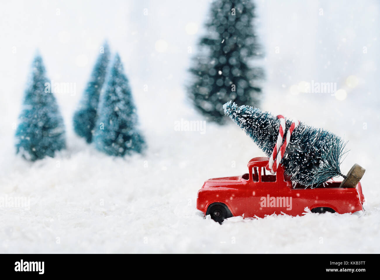 Lkw weihnachtsbaum Fotos und Bildmaterial in hoher Auflösung Alamy