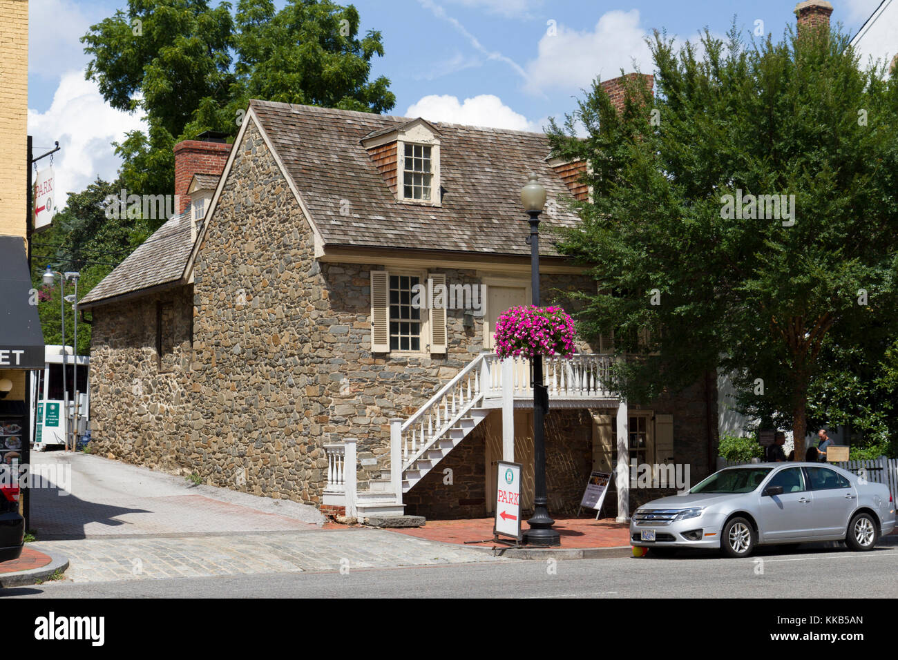 Das alte Steinhaus (die älteste unverändert Gebäude in Washington) auf M ST NW in historischen Georgetown, Washington DC, USA. Stockfoto