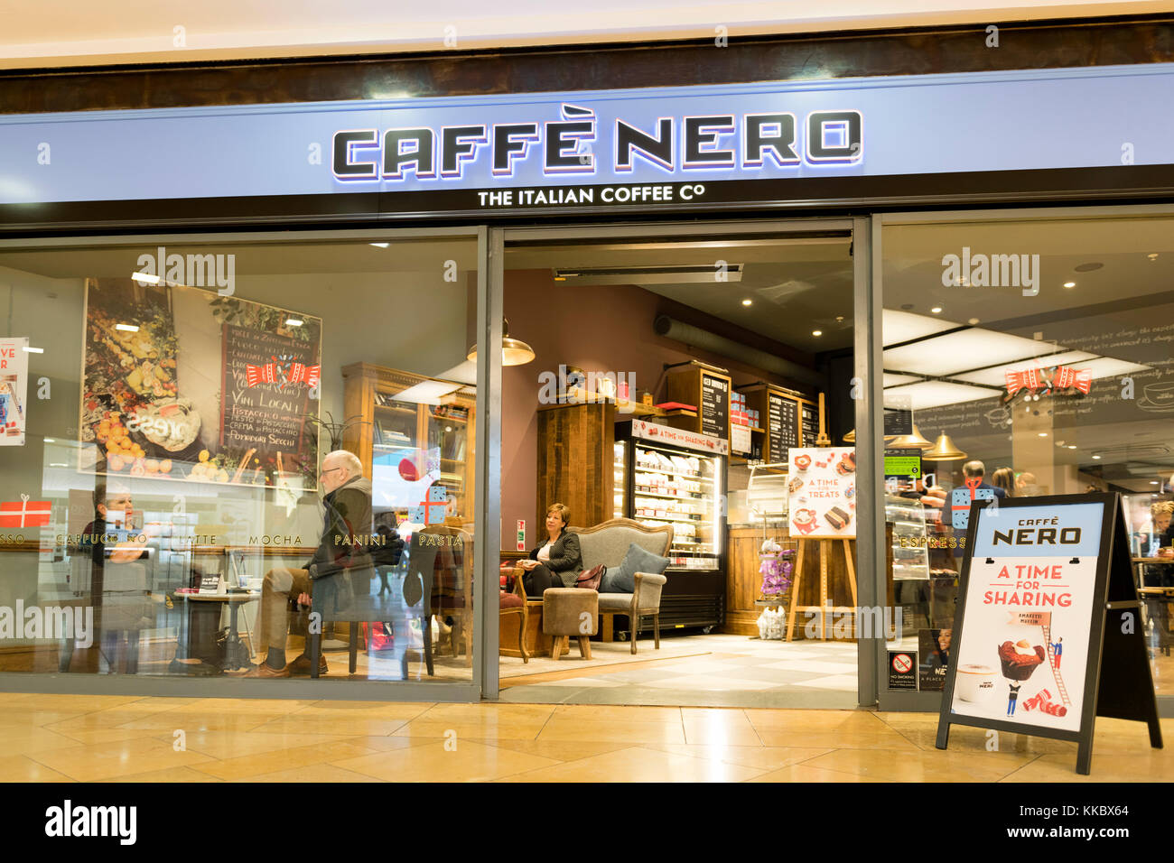 Caffe Nero Coffee Shop, UK. Stockfoto