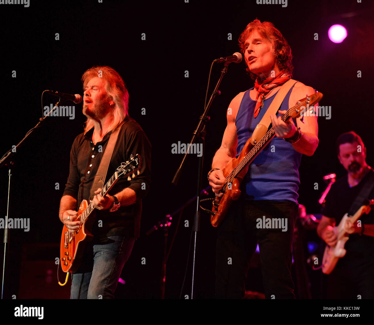 Fort Lauderdale, FL - Januar 08: Peter Beckett, ronn Moss der Player im Pompano Beach Amphitheater führt am 8. Januar 2016 in Fort Lauderdale, Florida Personen: Peter Beckett, ronn Moss Stockfoto