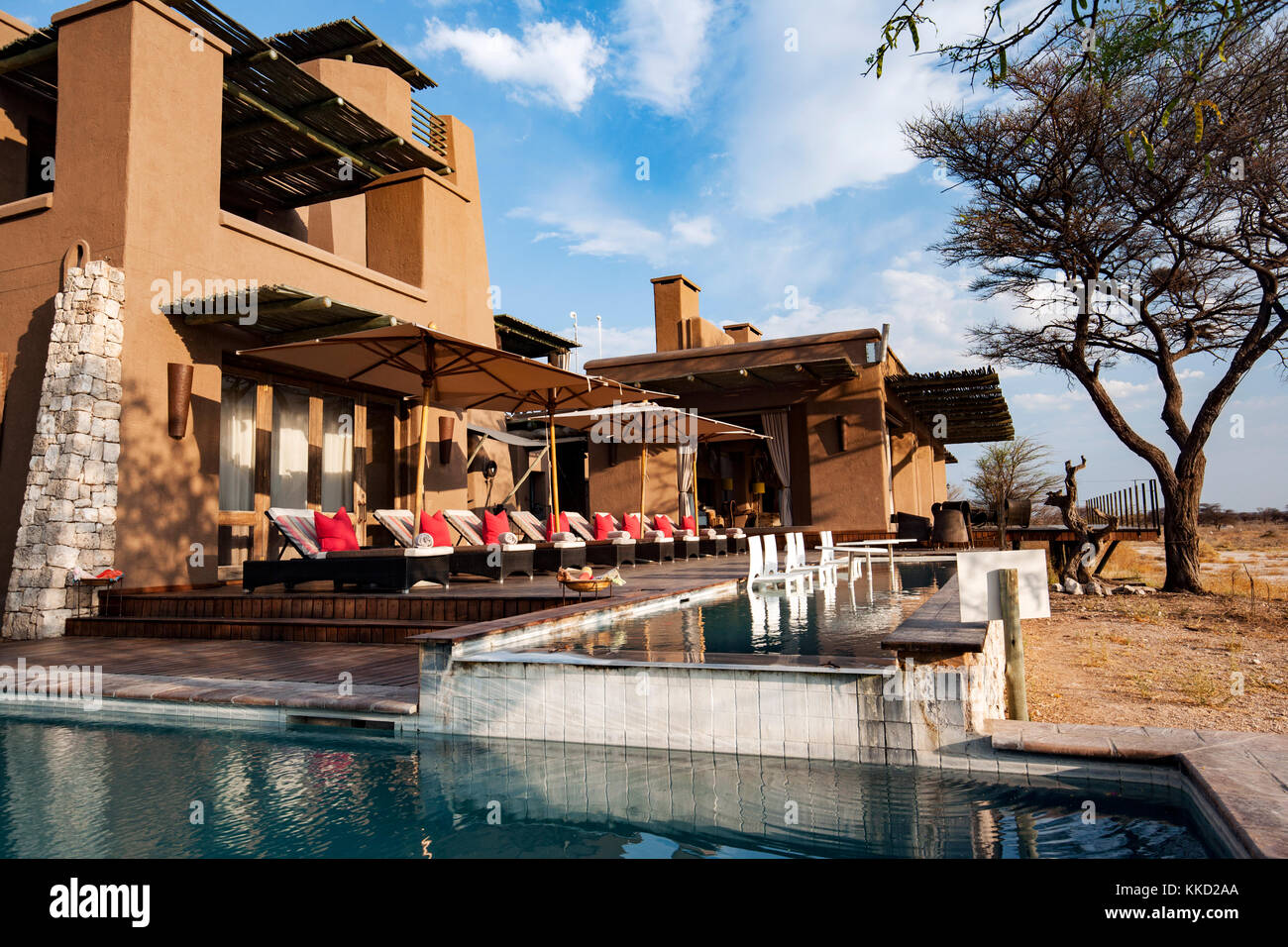 Der Poolbereich auf Onguma The Fort, onguma Game Reserve, Namibia, Afrika Stockfoto