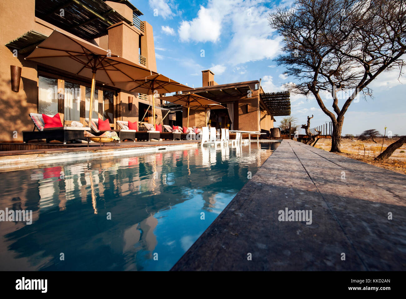 Der Poolbereich auf Onguma The Fort, onguma Game Reserve, Namibia, Afrika Stockfoto