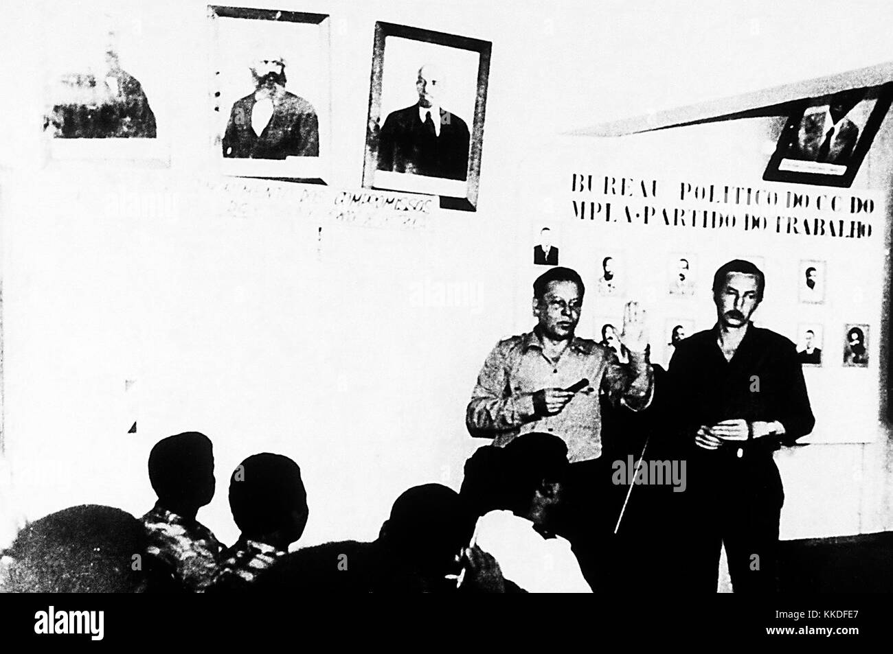 Sowjetische und Ostblock Militärberater in Angola. "Sowjetischen militärischen Macht", 1983, Seite 92 Ostblock Militärberater in Angola Stockfoto