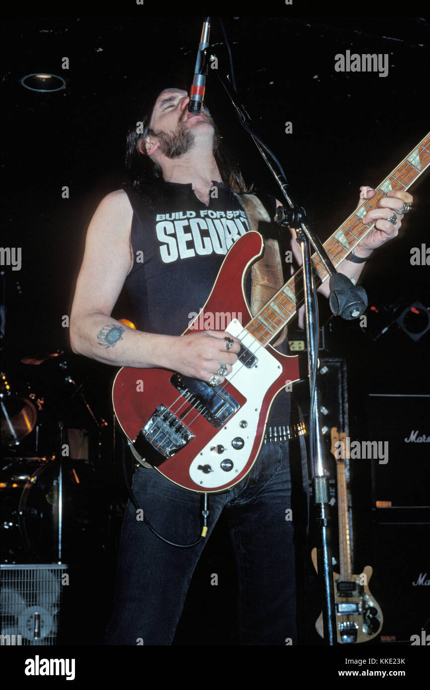 LONG ISLAND, NY MÄRZ 4,1988: Ian Fraser" Lemmy Kilmister von Motörhead" führt bei Sundance am 4. März 1988 in Long Island, New York, Leute: Lemmy Kilmister, Ian Fraser Kilmister Stockfoto