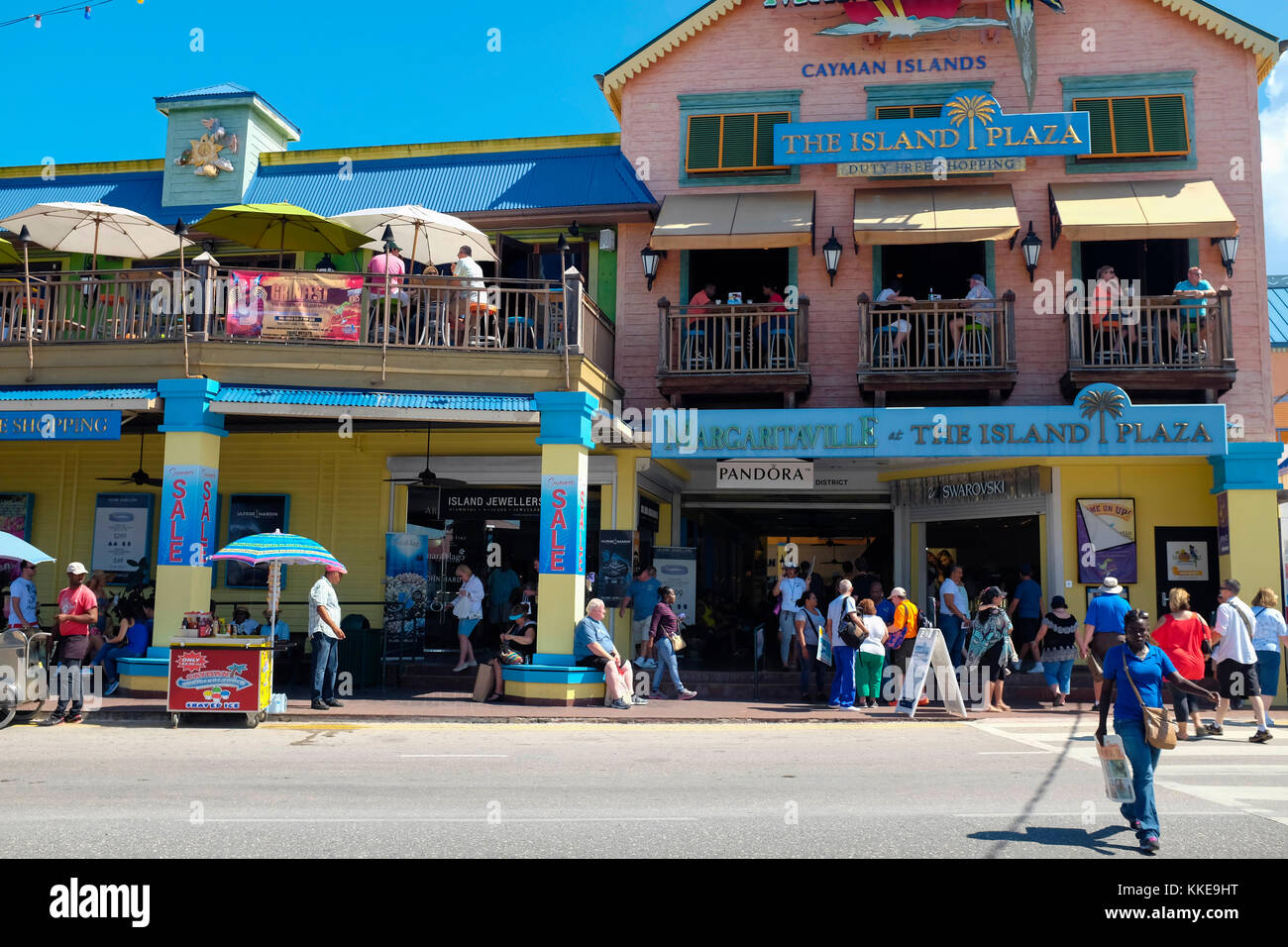 Waterfront und der Innenstadt von Georgetown auf Grand Cayman in der Cayman  Islands Stockfotografie - Alamy