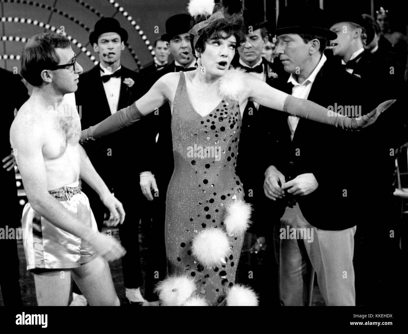 Woody Allen, Polly Bergen und Andy Williams traten 1965 in der Folge der amerikanischen Varieté-Fernsehserie The Andy Williams Show auf. Stockfoto