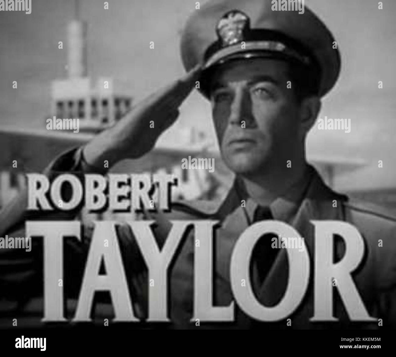 Flight Command ist ein Film aus dem Jahr 1940 mit Robert Taylor in der Hauptrolle, in dem er einen erfahrenen Piloten darstellt. Der Trailer zeigt Szenen aus diesem actiongeladenen Militärdrama, das während des Zweiten Weltkriegs spielt Stockfoto Flight Command ist ein Film aus dem Jahr 1940 mit Robert Taylor in der Hauptrolle, in dem er einen erfahrenen Piloten darstellt. Der Trailer zeigt Szenen aus diesem actiongeladenen Militärdrama, das während des Zweiten Weltkriegs spielt Stockfoto