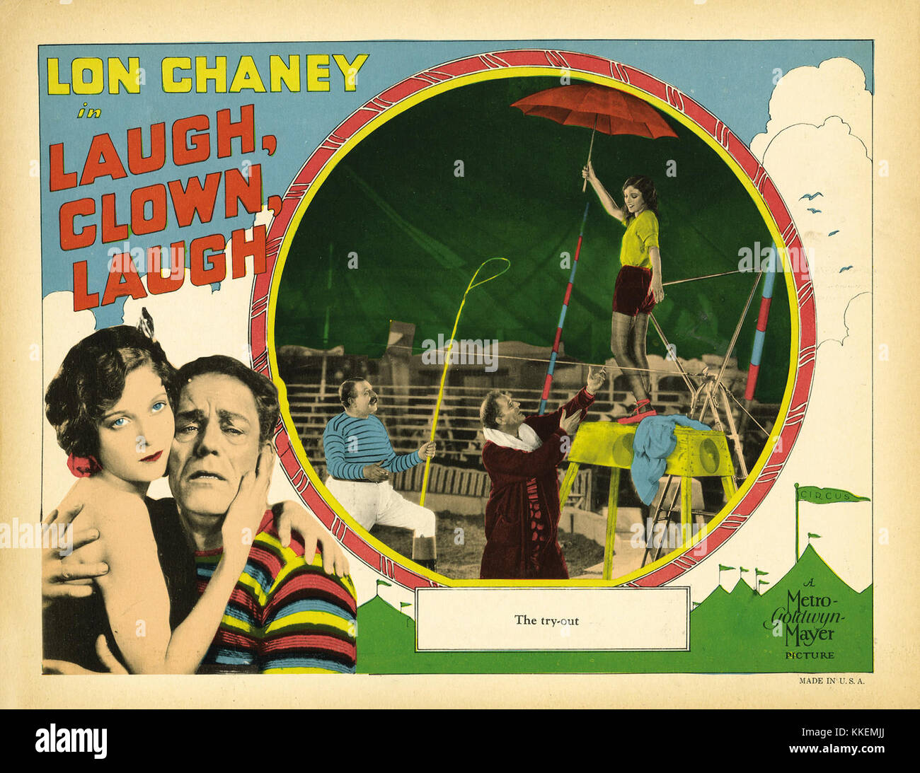 Dieses Poster wirbt für den Film „Laugh, Clown, Laugh“, einen Stummfilm aus dem Jahr 1928 mit Lon Chaney. Es enthält Themen wie Komödie, Tragödie und dramatische Darbietungen. Stockfoto