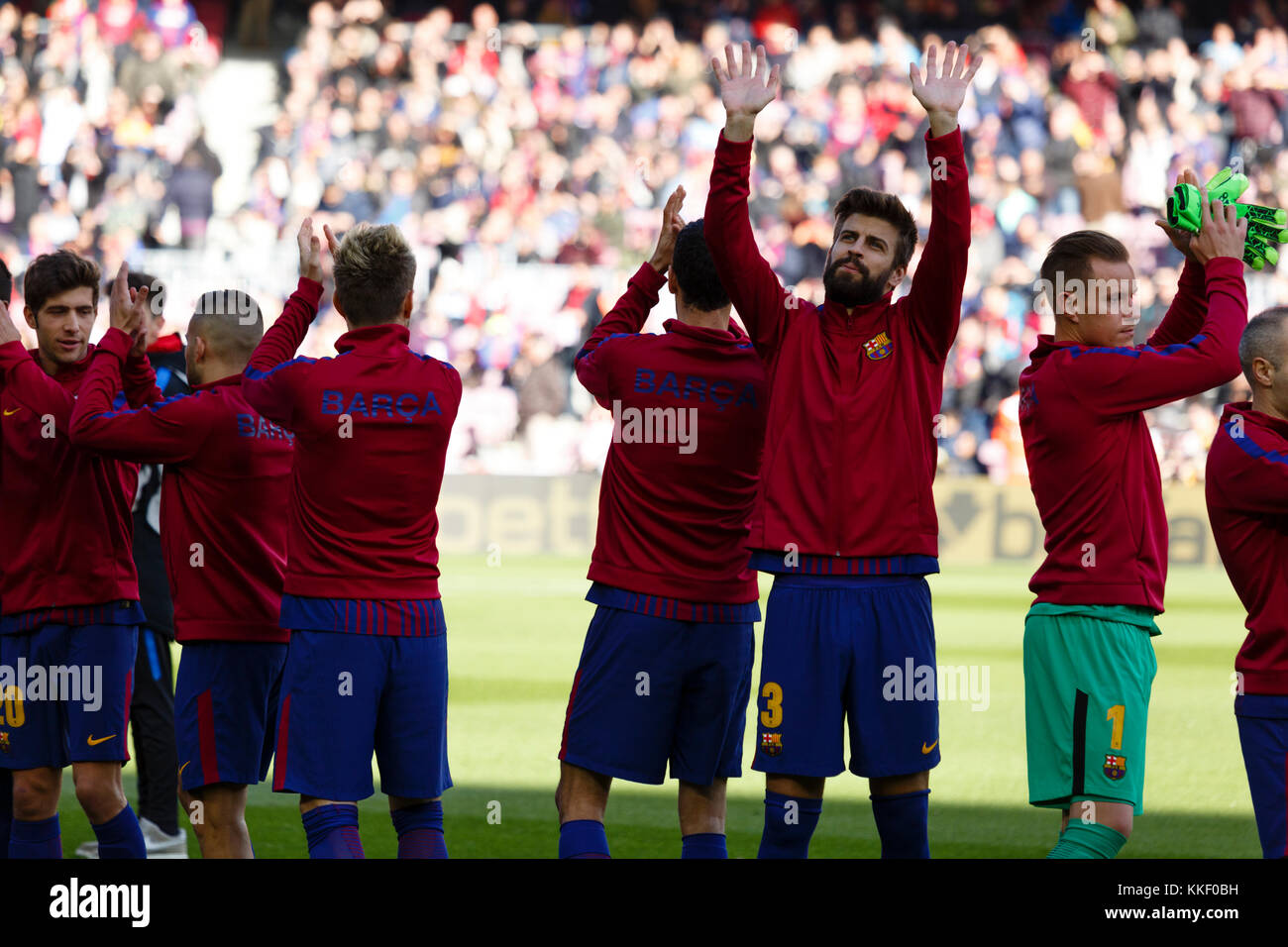 Barcelona, Spanien. Dezember 2017. (03) Gerard Piqué vor dem Spiel der La Liga zwischen FC Barcelona und RC Celta im Camp Nou. Credit: Joan Gosa Badia/Alamy Live News Stockfoto