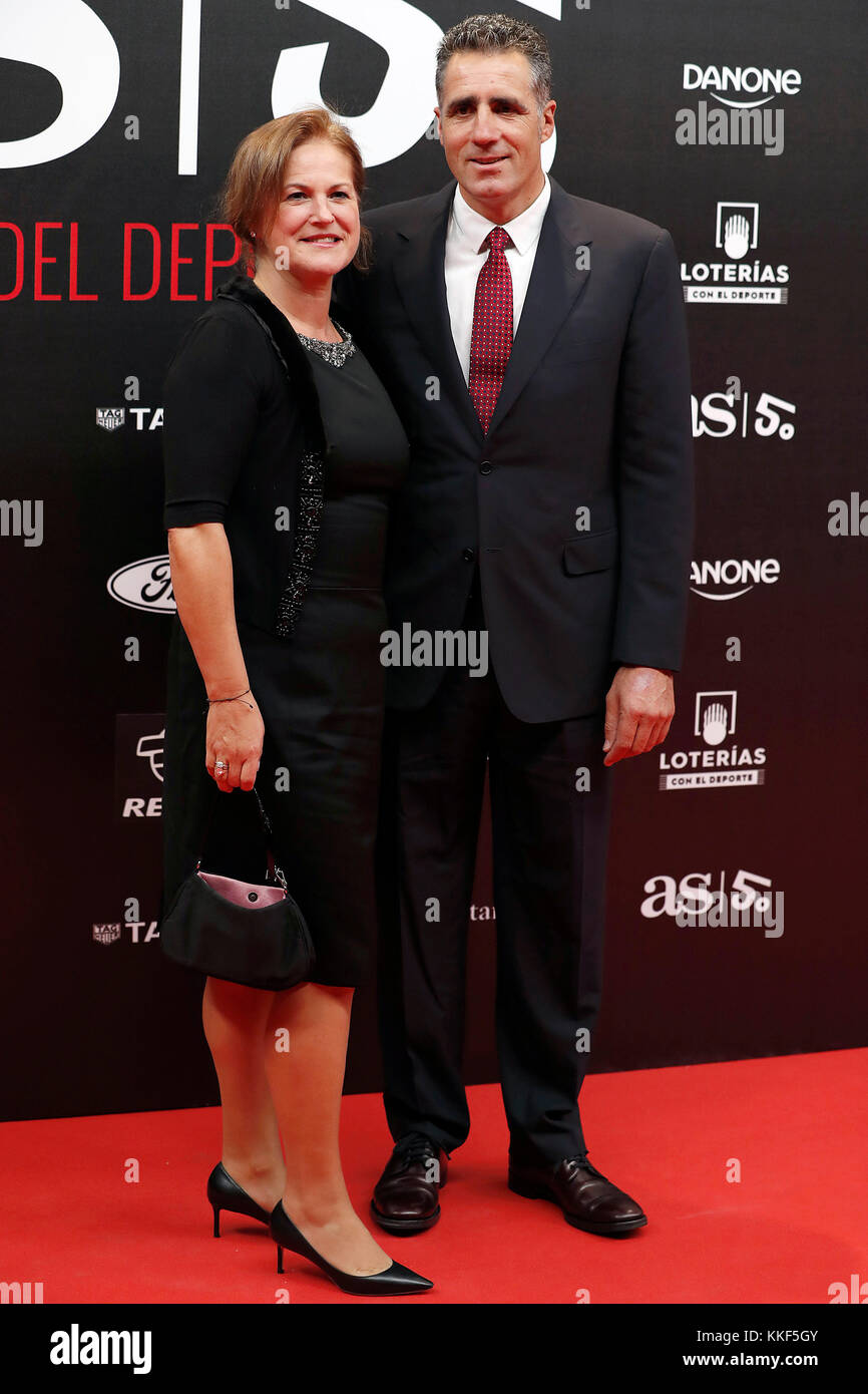 Madrid, Spanien. Dezember 2017. Ehemaliger Radrennfahrer Miguel Indurain während der AS Sports Awards zum 50-jährigen Jubiläum in Madrid am Montag, 4. Dezember 2017. Credit: Gtres Información más Comuniación on line, S.L./Alamy Live News Stockfoto