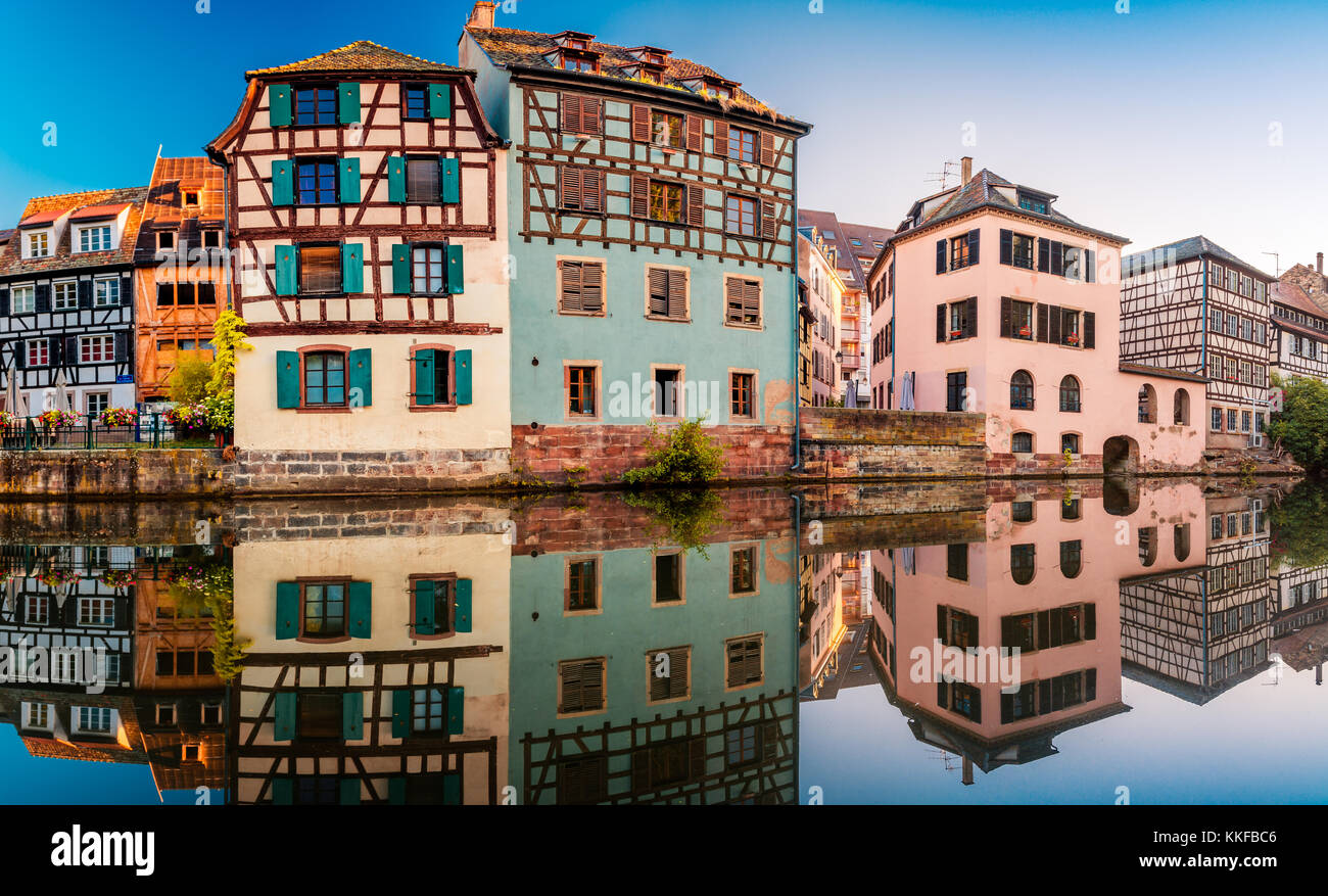 Atemberaubende Aussicht von Straßburg in Frankreich im Sommer Stockfoto