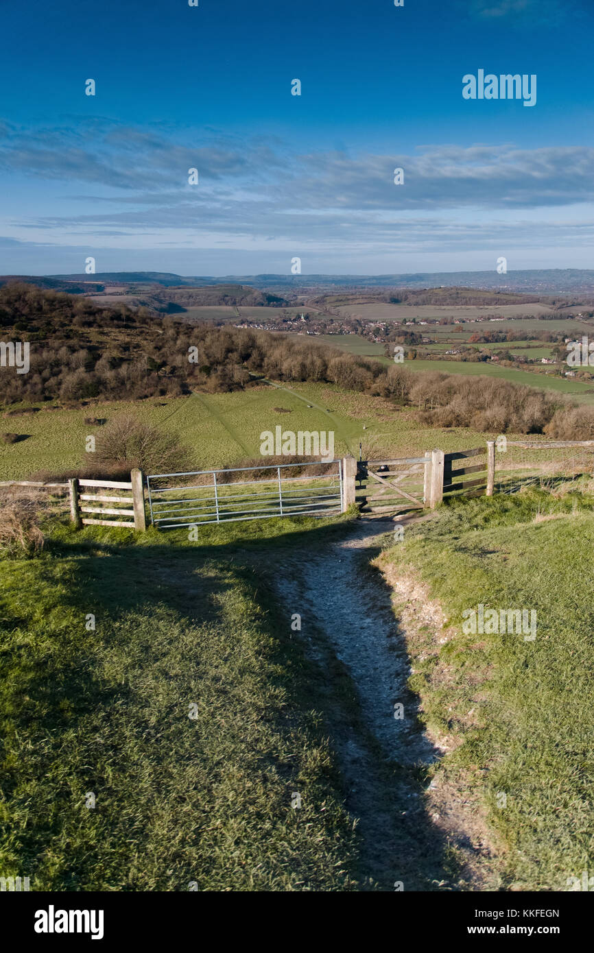 South Downs nationalen Wanderweg, Hamphire, UK-Süd Harting aus Beacon Hill bei Sonnenaufgang Stockfoto