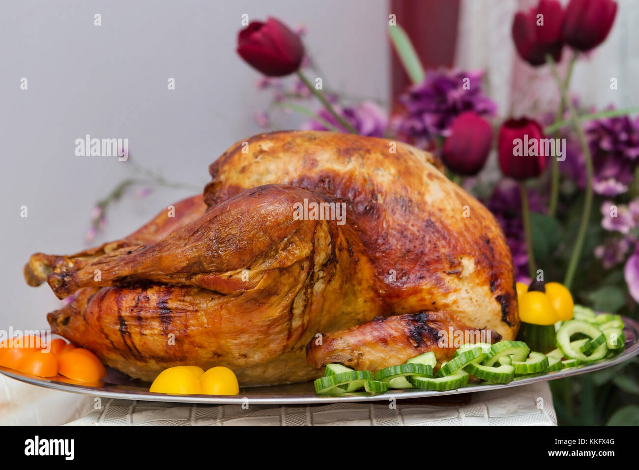 Freigebige thanksgiving Tisch voller appetitliches Essen Stockfoto