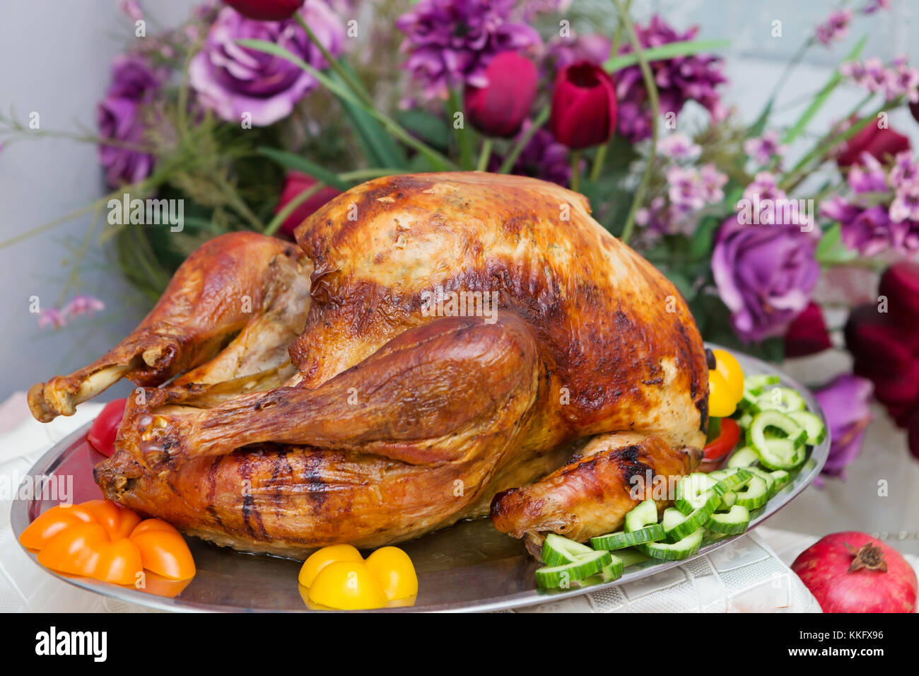 Freigebige thanksgiving Tisch voller appetitliches Essen Stockfoto