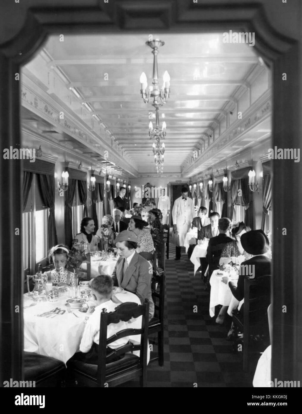 Diner on the Forty-Niner bezieht sich auf ein historisches Restaurant oder Restaurant, das in den 1930er Jahren, möglicherweise in den Vereinigten Staaten, beliebt war. Stockfoto