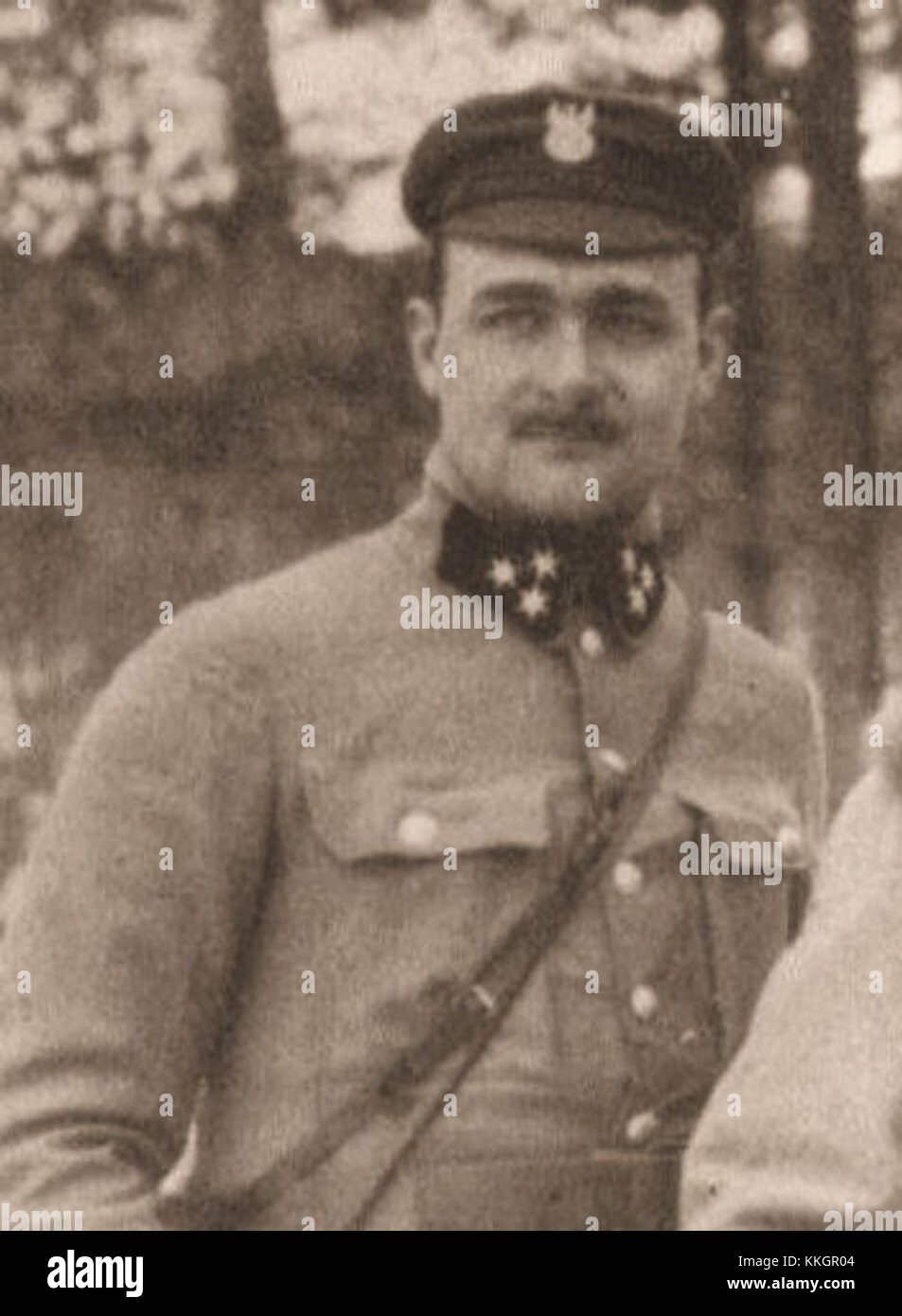 Dieses Bild von Zygmunt Dzwonkowski aus dem Jahr 1916 fängt die Figur eines einflussreichen Individuums aus Polen des frühen 20. Jahrhunderts ein, das für seine Beiträge zur Gesellschaft in dieser Zeit bekannt war. Stockfoto