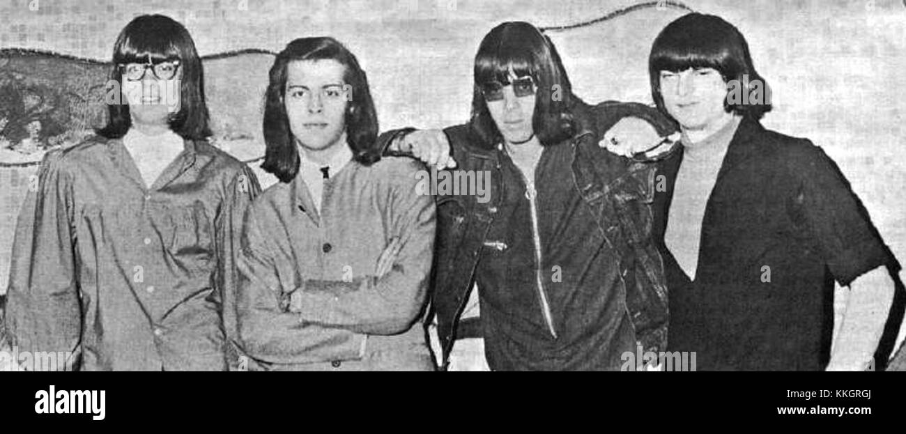 The Seeds waren eine US-amerikanische Rockband, die in den 1960er Jahren gegründet wurde und für ihren Einfluss auf Garage Rock und psychedelische Musik bekannt war. Ihr Hit „pushin“ aus dem Jahr 1966 ist nach wie vor kultig. Stockfoto