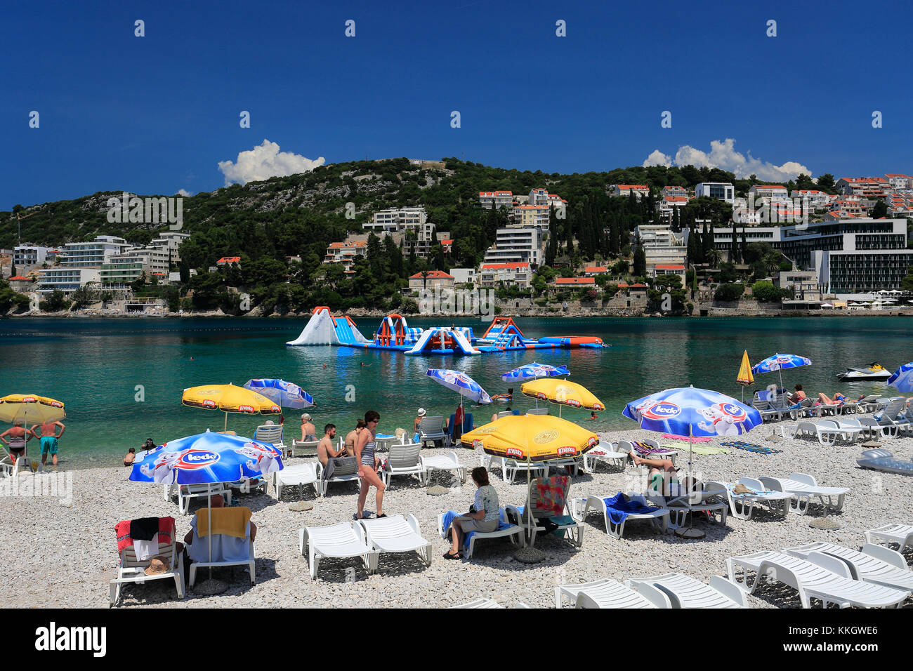 Sommer Blick über die Bucht von Lapad Lapad Strand, Stadt, Dubrovnik, Dalmatinische Küste, Adria, Kroatien, Europa. Stockfoto