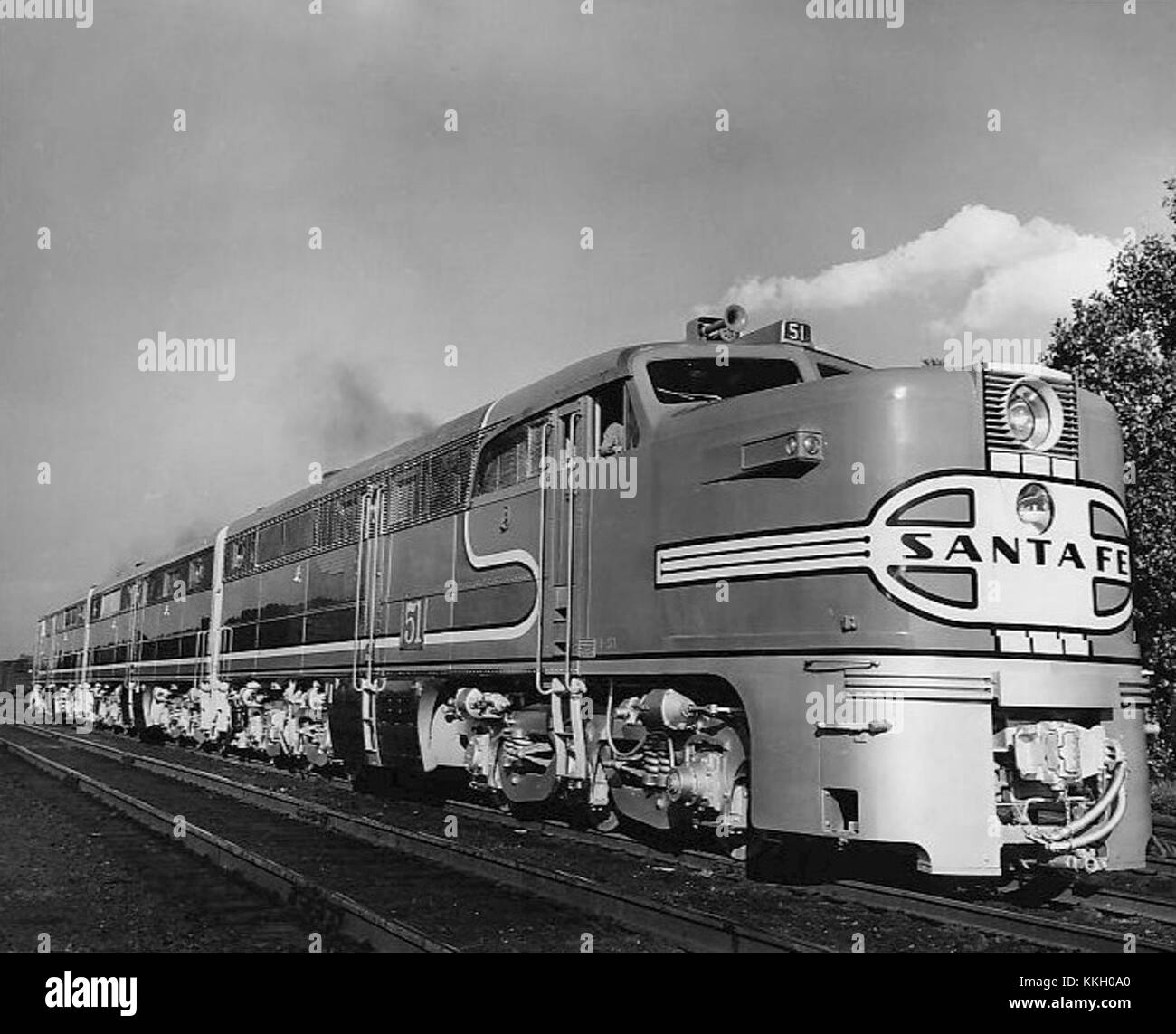 Die Santa Fe ALCO PA-1 ist eine dieselelektrische Lokomotive aus dem Jahr 1946, die für ihren Beitrag zur amerikanischen Eisenbahnindustrie in der Mitte des 20. Jahrhunderts bekannt ist. Stockfoto
