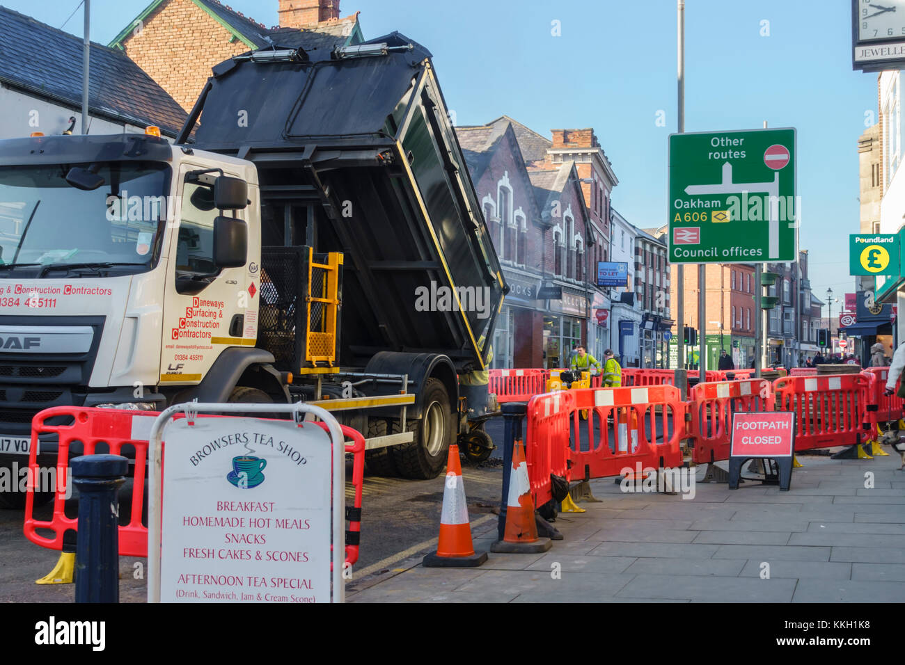 Straßenarbeiten verursacht Chaos in der Mitte von Melton Mowbray England Großbritannien Stockfoto
