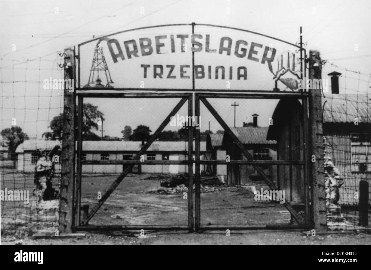 Das Unterlager Trzebinia war ein Konzentrationslager der Nazis während des Zweiten Weltkriegs in Polen. Es war Teil des Konzentrationslagers Auschwitz und hielt in erster Linie politische Gefangene und Zwangsarbeiter. Die Gefangenen des Lagers sahen sich harten Bedingungen ausgesetzt und trugen durch Zwangsarbeit zu den Kriegsanstrengungen bei. Stockfoto