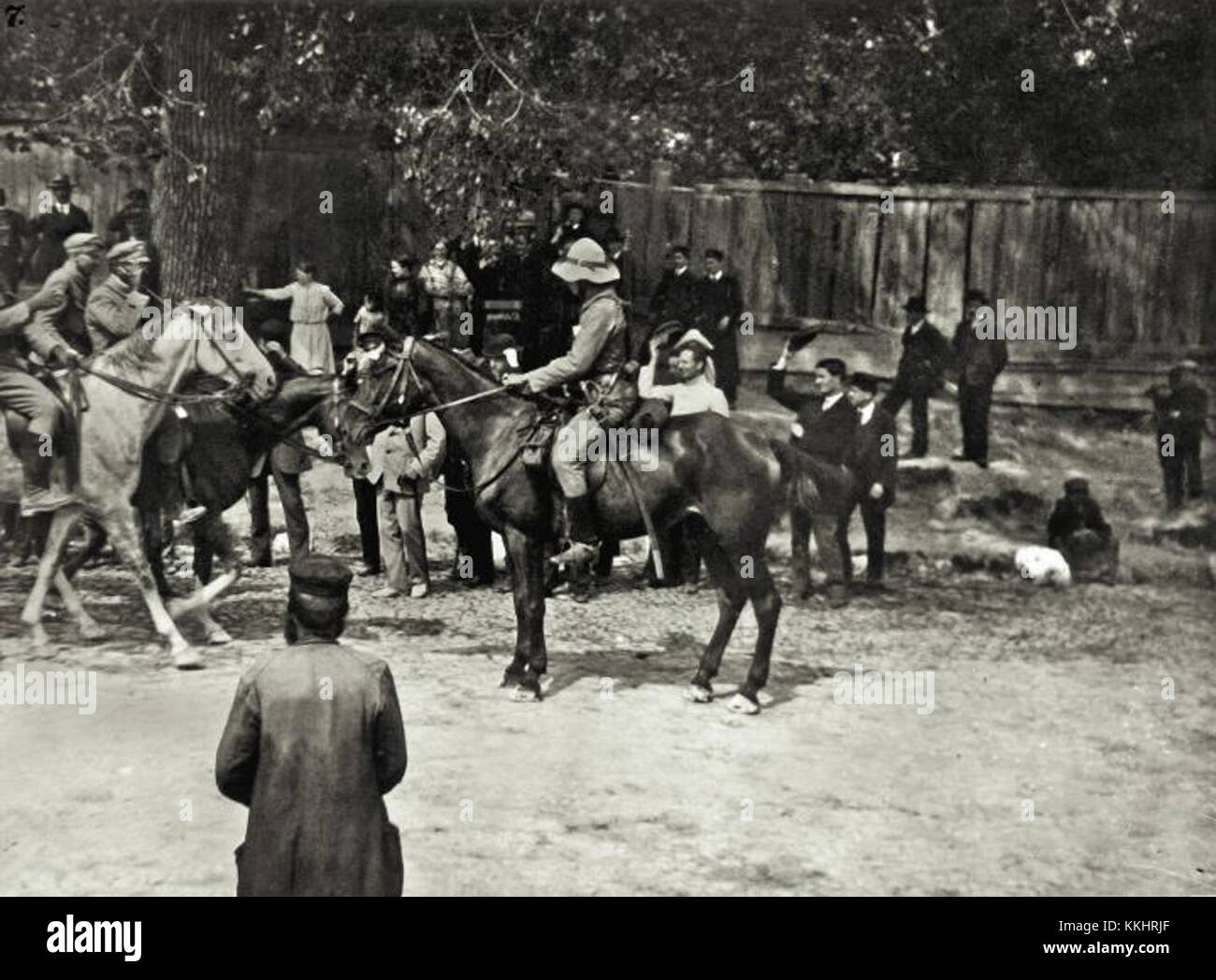 „Wkroczenie i kompani kadrowej do Kielc“ bezieht sich auf den Eintritt der ersten Kaderkompanie in Kielce im Jahr 1914, ein Schlüsselereignis in den Anfängen des Ersten Weltkriegs und der polnischen Unabhängigkeitsbewegungen. Stockfoto