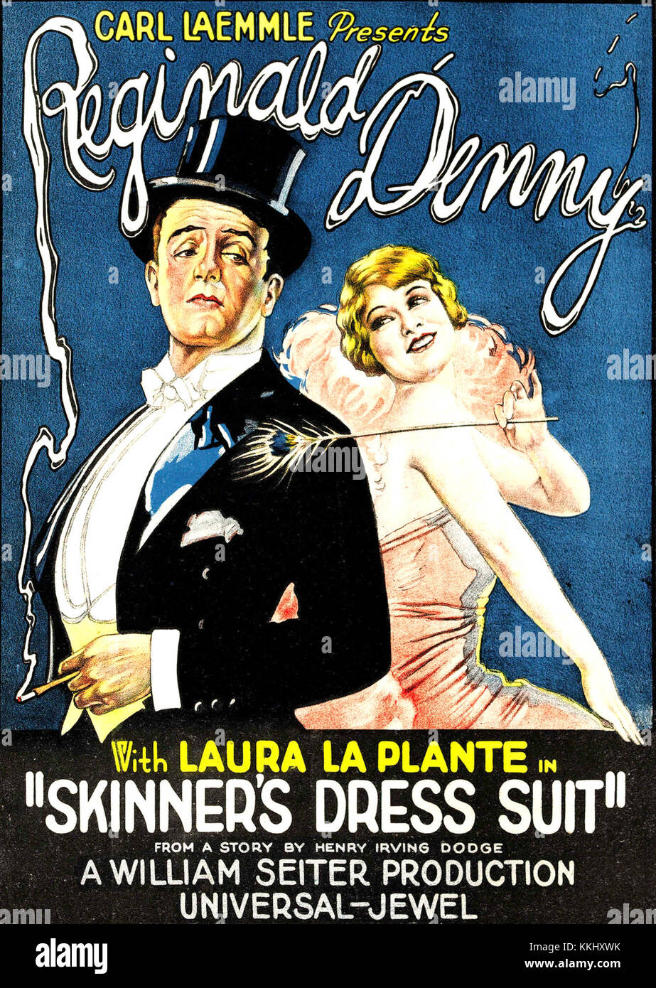 Das Poster Skinners Dress Suit wirbt für eine klassische Modemarke und zeigt einen stilvollen, gut geschnittenen Anzug für anspruchsvolle Veranstaltungen. Das Poster hebt Eleganz, Raffinesse und hochwertige Handwerkskunst in seiner visuellen Anziehungskraft hervor und richtet sich an High-End-Kunden, die hochwertige Mode für formelle Anlässe suchen. Stockfoto