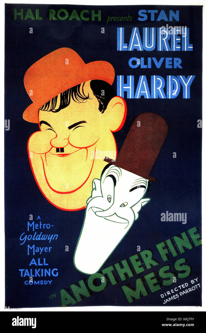 Another Fine Mess ist eine Komödie aus dem Jahr 1930 mit Stan Laurel und Oliver Hardy, die für ihren Slapstick-Humor und seine unterhaltsamen Mätzchen bekannt ist. Das Poster aus dem Film fängt das Wesen seines komödiantischen Stils ein. Stockfoto