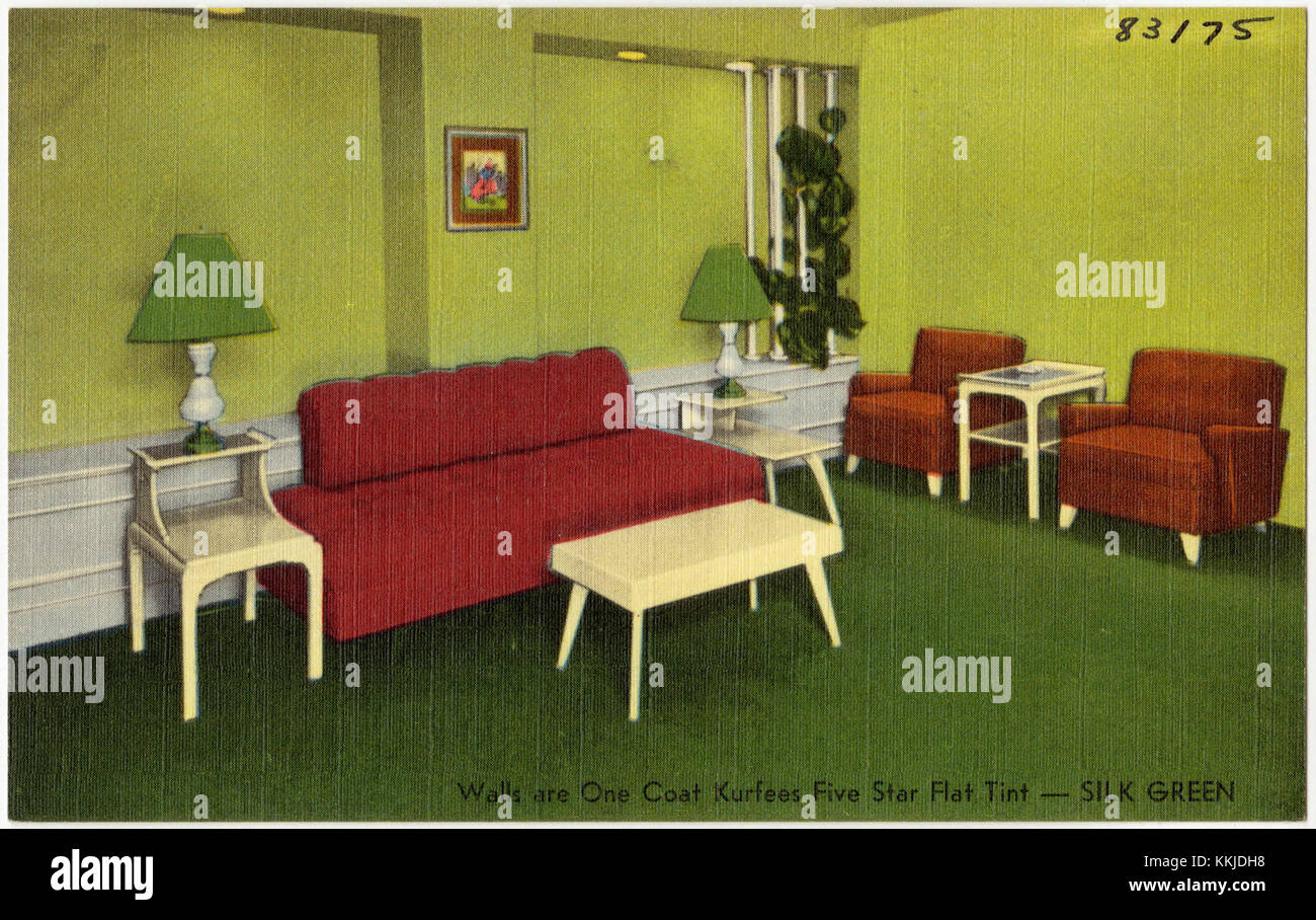 Die Wände sind One Coat Kurfees Five Star Flat Tint ist ein Farbprodukt, das für Innenwände verwendet wird. Die Farbe Silk Green bietet ein glattes, elegantes Finish und ist ideal für den Innenraum, der eine raffinierte Note erfordert. Stockfoto