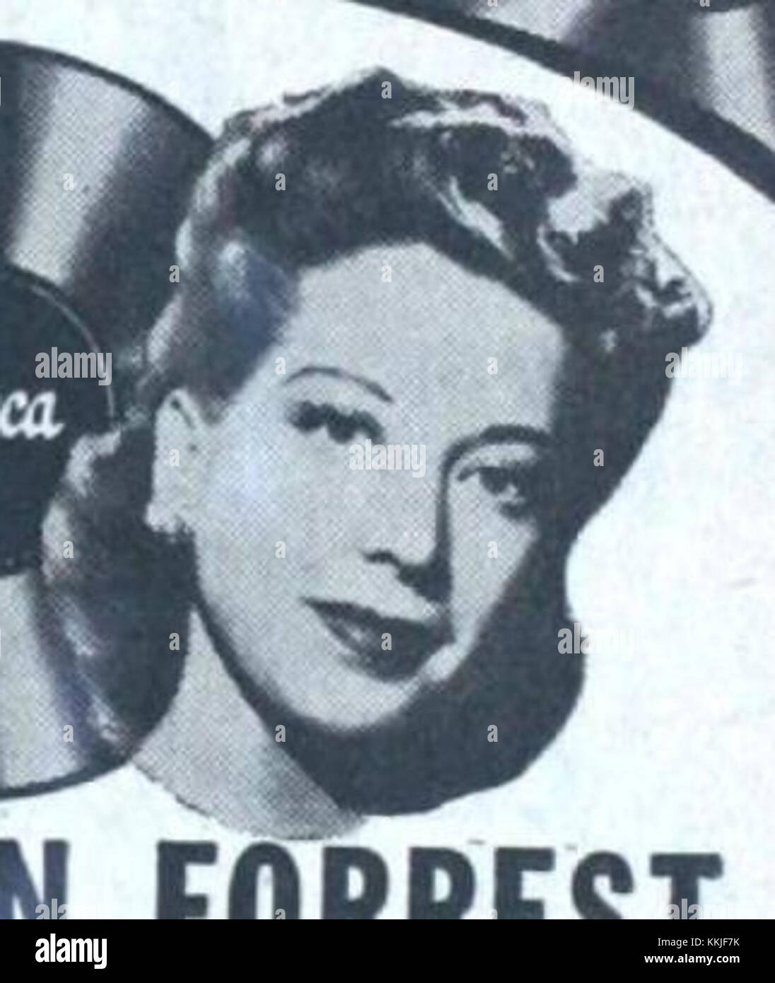 Helen Forrest, eine bemerkenswerte Sängerin aus den 1940er Jahren, wird in einer Vintage-Werbespot für ihre Musik gezeigt. Bekannt für ihre Jazz- und Big-Band-Auftritte war Forrest eine führende Stimme in der amerikanischen Musikszene während ihrer Ära. Stockfoto