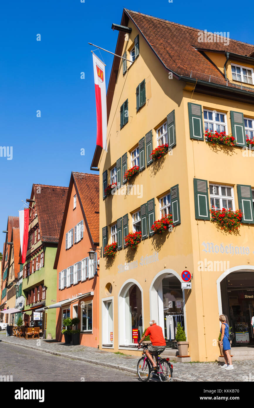 Deutschland, Bayern, Romantische Straße, Dinkelsbühl, Straßenszenen Stockfoto