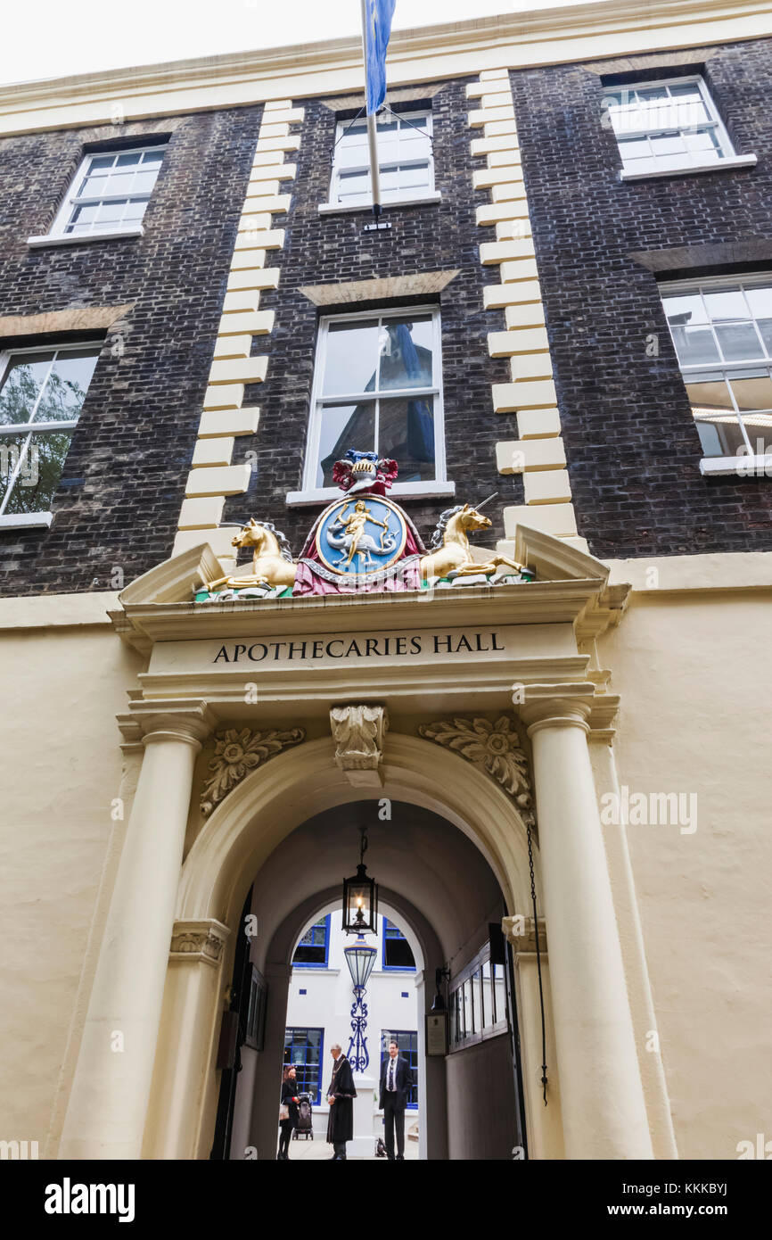 England, London, die Stadt, die schwarzen Brüder Lane, Eingang zum Apotheker' Hall Stockfoto