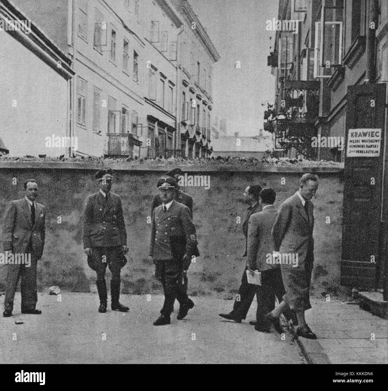 Deutsche Beamte Warschauer Ghetto Wand Stockfoto