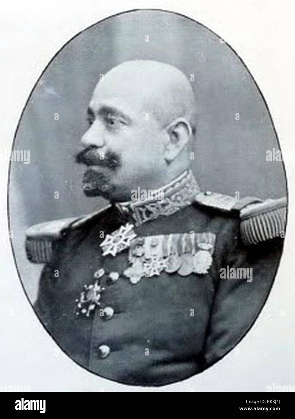 General Aurel Saegiu, ein bemerkenswerter Militärangehöriger aus dem Jahr 1913, wurde wahrscheinlich für seine Führung und seine Beiträge zur Militärgeschichte während seiner Ära anerkannt. Stockfoto