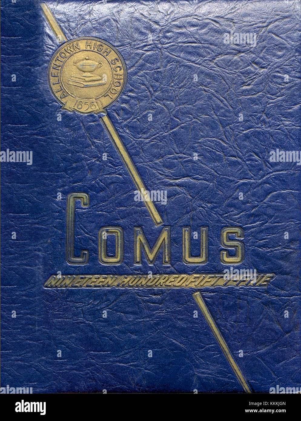 Das Jahrbuch der Allentown High School 1955 spiegelt die Kultur und das Studentenleben jener Zeit wider und bietet einen Einblick in die Geschichte der schoolâ. Stockfoto