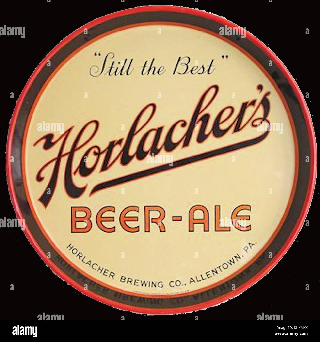 Dieses Vintage-Horlacher-Bier mit Tablett aus Allentown, Pennsylvania, spiegelt die Braugeschichte der Region wider. Es ist ein Sammlerstück, das die amerikanische Bierkultur und Werbung Mitte des 20. Jahrhunderts repräsentiert. Stockfoto