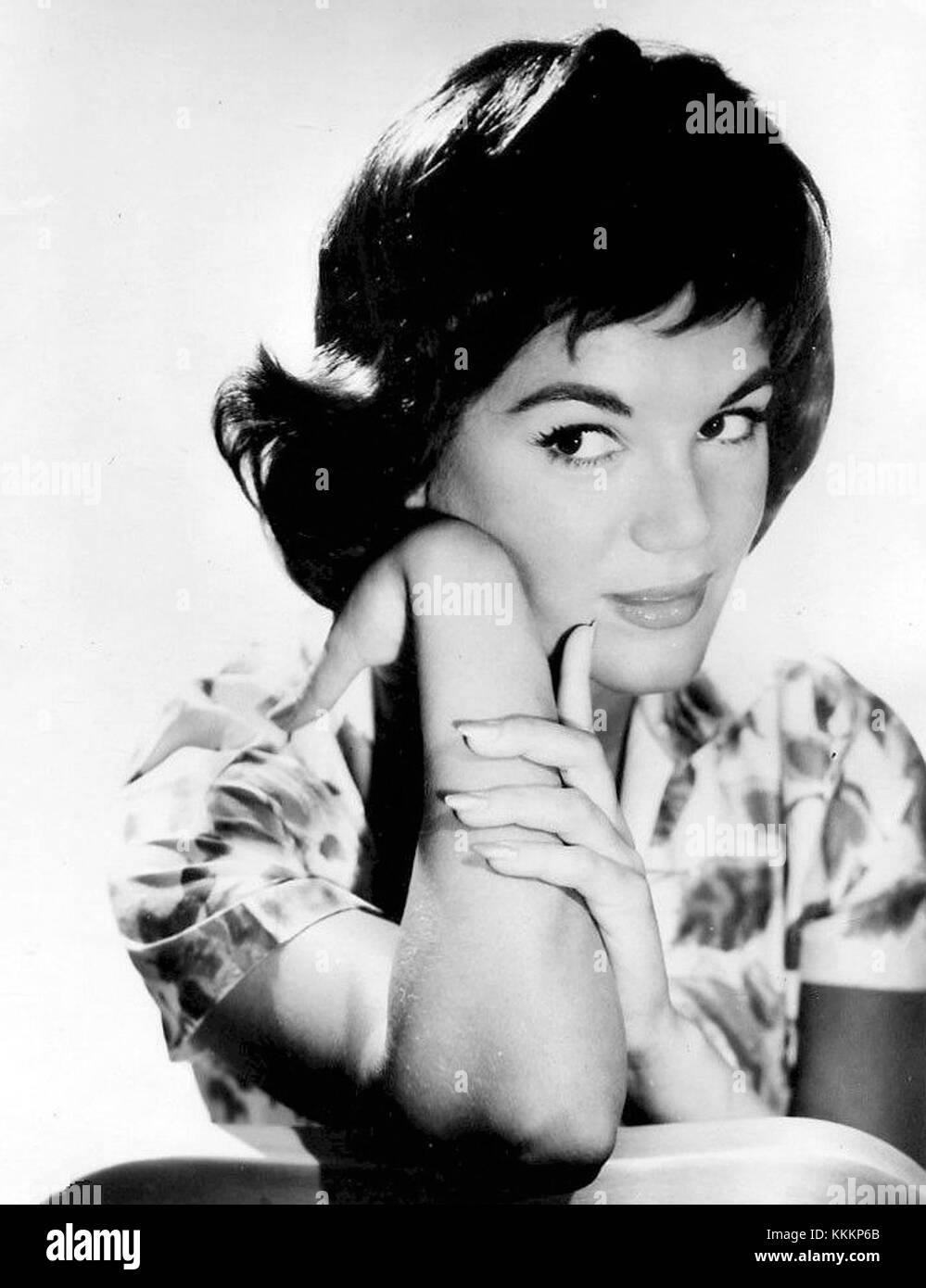 Connie Francis, eine US-amerikanische Sängerin, wird 1961 aufgenommen, einem entscheidenden Jahr in ihrer Karriere, bekannt für ihre Beiträge zu Pop und Easy Listening Musik. Stockfoto